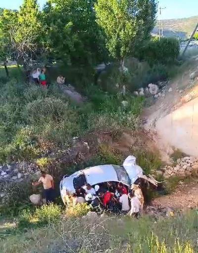 Mardin’de şarampole yuvarlanan otomobilin sürücüsü yaralandı