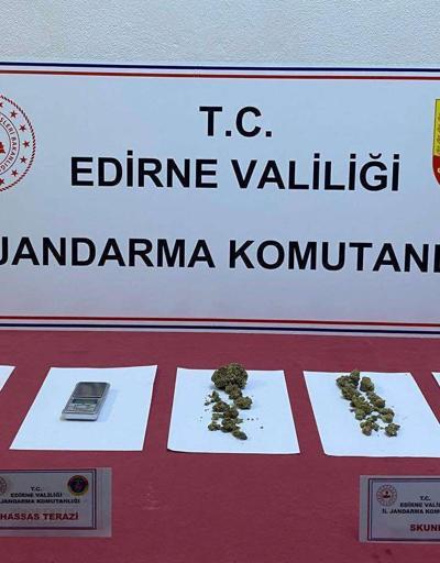 Edirne’de araçta uyuşturucu ele geçirildi