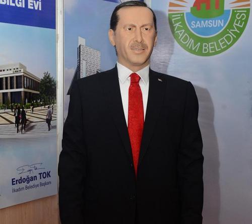 Erdoğanın balmumu heykeli tartışma yarattı