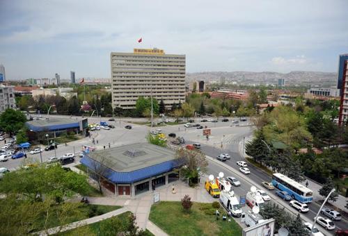 Tandoğan Meydanı’nın ismi ‘Anadolu Meydanı’ olarak değiştirildi
