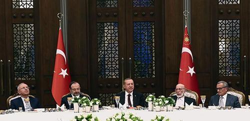 Erdoğandan iftar masası davası