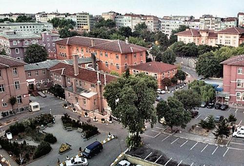 CHPli Yarkadaşdan Davutoğluna, Çapa ve Cerrahpaşa hakkında 20 soru