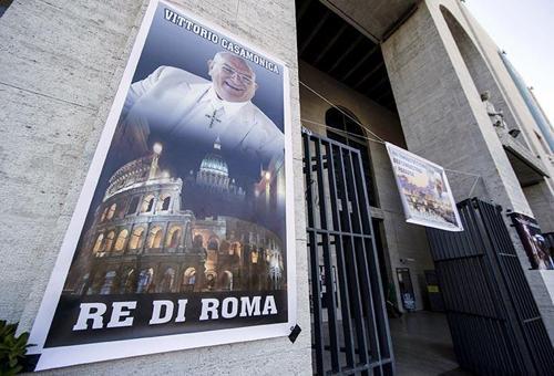 Mafya babasına ihtişamlı cenaze töreni İtalyayı karıştırdı