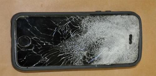 iPhone 5s sahibini kurtardı