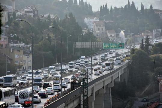 İstanbulda pazartesi trafiği