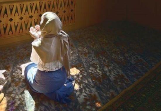 İkindi namazı nasıl kılınır İkindi namazı kaç rekat İkindi namazı kılınışı Diyanet bilgileri...