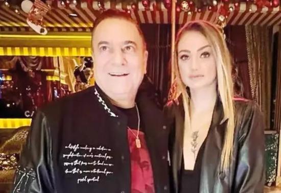 Mehmet Ali Erbil, 44 yaş küçük yeni sevgilisi ile görüntülendi