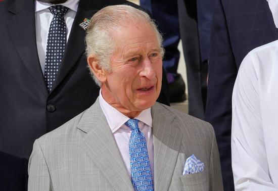 Kral Charles'ın kravatı gündem oldu: Başbakan'a mesaj mı?