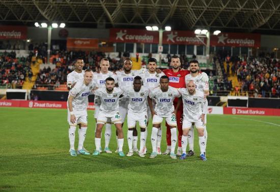 Alanyaspor Balkovec'in golüyle turladı
