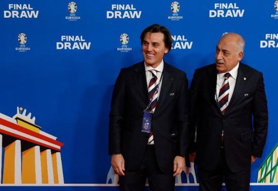 Büyükekşi ve Montella'ya İtalya'dan ödül
