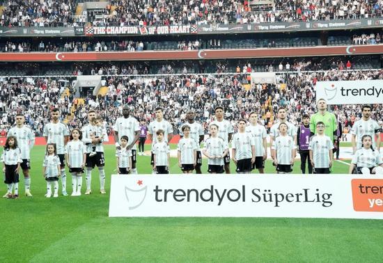 Beşiktaş son derbisini kazanmak istiyor
