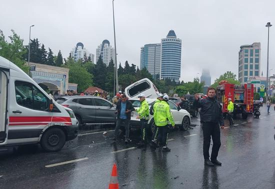 SON DAKİKA: Beşiktaşta 7 aracın karıştığı zincirleme kaza: Yaralılar var