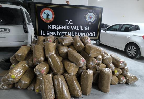 Kırşehirde 700 kilo kaçak tütün ele geçirildi
