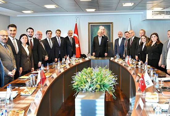 Dervişoğlu, Başkanlık Divanı Üyeleri ile bir araya geldi