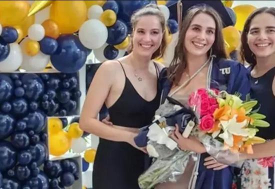 Neşe Erberkin büyük gururu Üç kızı da Amerikada üniversite bitirdi