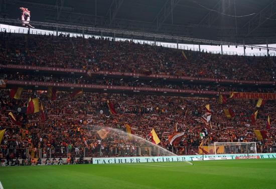 Galatasaray ve Fenerbahçe, 15. kez RAMS Parkta sahaya çıkıyor