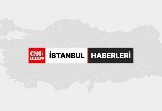 İstanbul- Saraçhanedeki İBB binasında kırılan camlar naylon ile kapatıldı