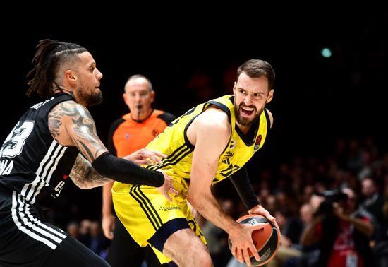 EuroLeague lideri Fenerbahçe Beko, Bologna karşısında geri döndü