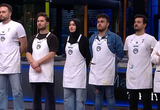 Bu akşam İlk ceketi kim aldı Şef ceketini kim kazandı 22 Aralık 2024 MasterChef Türkiyede yaşananlar