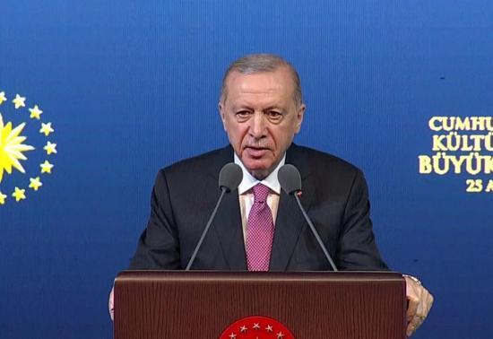 Son dakika | Kültür Sanat Büyük Ödülleri sahiplerini buldu Cumhurbaşkanı Erdoğan: Her sanatçı başımızın tacıdır