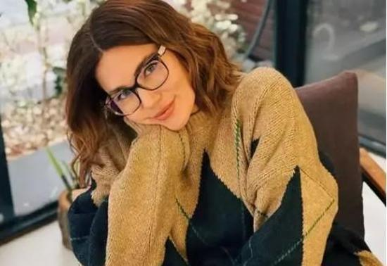 Buse Varol ailesini böyle anlattı: Alişan yandı