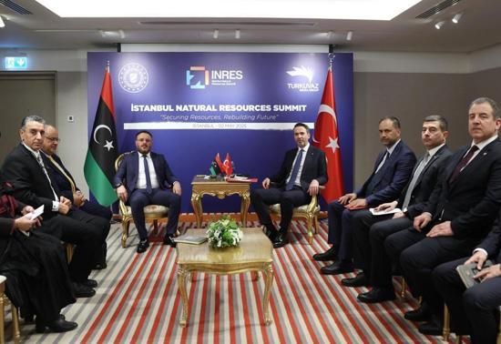 Bakan Bayraktardan diplomasi trafiği