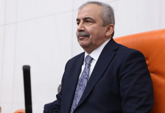 Sırrı Süreyya Önder kimdir Terörsüz Türkiye sürecinde bu sözleri akılda kaldı
