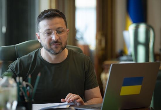 Zelenski, Putinin üç günlük ateşkes önerisini reddetti