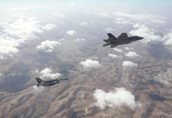 F-35 ENDİŞESİ Erdoğan-Trump yakınlaşması komşunun da takibinde