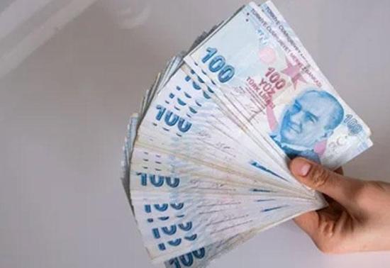 Milyonlarca memur ve emekli o tarihi bekliyor Zamla ilgili dikkat çeken tahmin