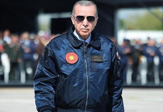 Yunan basınından Türk diplomasisine övgü Tüm oyunu Erdoğan oynuyor