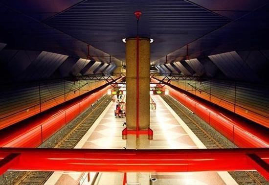 Almanya sivil savunmayı güçlendiriyor Metro ve okullar sığınağa dönüşecek