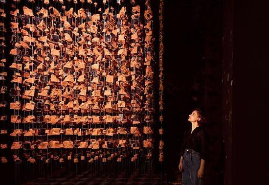 Melek Zeynep Bulut “The Recursion Project: Levh-i Mahfuz” ile Londra Tasarım Bienali’nde