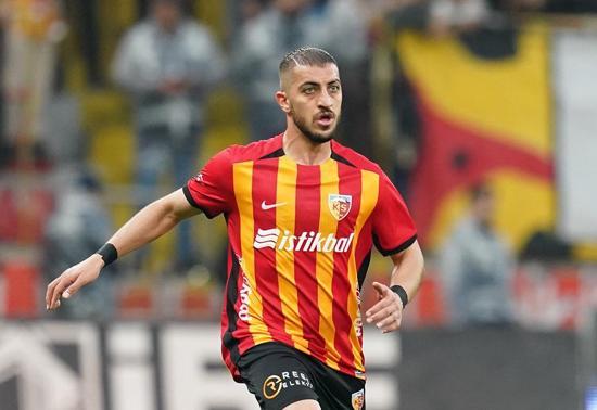 İranlı stoper Majid Hosseini, Kayserisporda kaldı