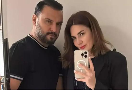 Buse Varol, Alişan’a Romantik Doğum Günü Kutlaması Yaptı