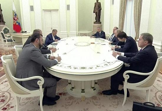 Rusya lideri Putin, İran Dışişleri Bakanı ile görüştü