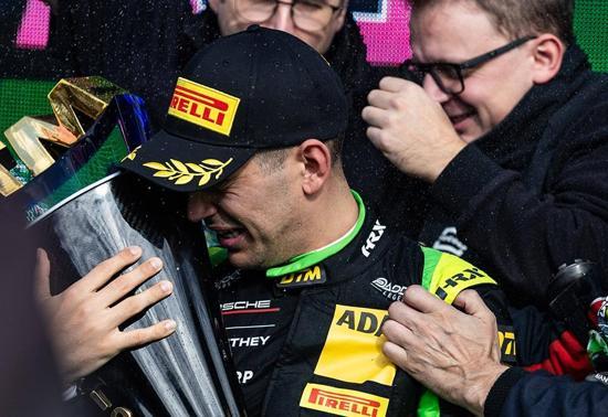 Ayhancan Güven, DTM tarihinde şampiyon olan ilk Türk pilot oldu