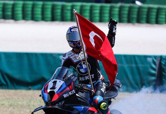 Toprak Razgatlıoğlu, büyük bir avantajla şampiyonluğa gidiyor