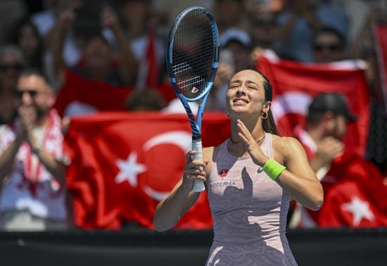 Avustralya Açıkta Zeynep Sönmezin rakibi Yulia Putintseva oldu