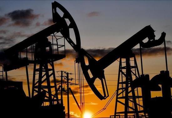 Bakan Bayraktar duyurdu: Türkiye Libyada petrol ve doğalgaz arayacak