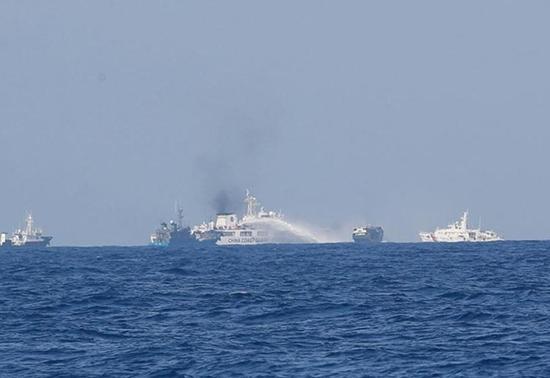 Çin Sahil Güvenlik gemileri, Japon kara sularını ihlal etti