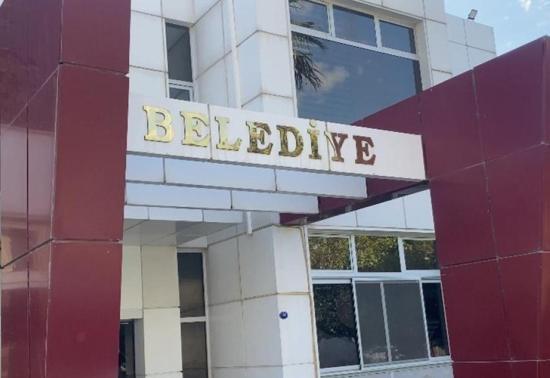 Seferihisar Belediyesi'ne 'rüşvet' operasyonu! İmar müdürü gözaltına alındı