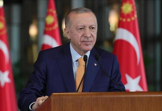 Cumhurbaşkanı Erdoğan Özbek mevkidaşı ile görüştü