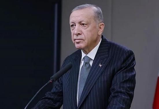 Cumhurbaşkanı Erdoğan'dan A Milli Kadın Voleybol Takımı'na tebrik