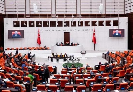 Üniversite öğrencilerine yönelik af düzenlemesi TBMM’de kabul edildi
