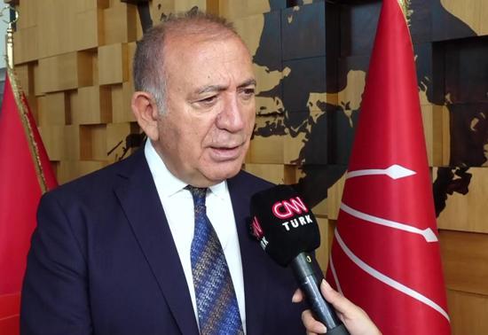 Görevden alındı-alınmadı tartışmasına Gürsel Tekin ne diyor?