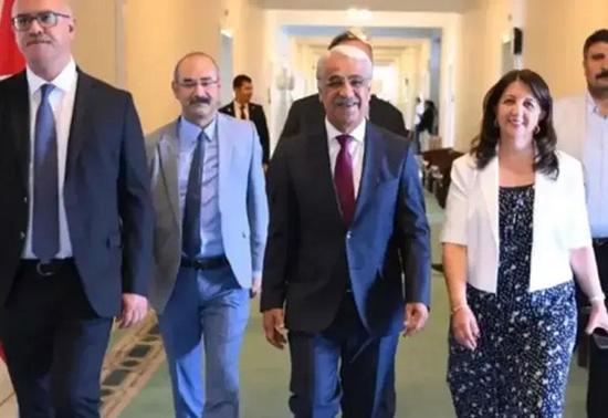 DEM Parti Heyeti İmralı'ya gidiyor