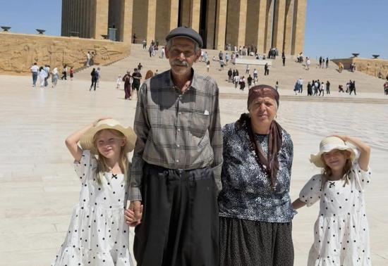 34 yıl sonra gelen mucizeleri ile Anıtkabir'e gittiler