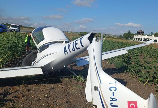 İstanbul'da eğitim uçağı kazası! Öğrenci pilotun sağlık durumu iyi