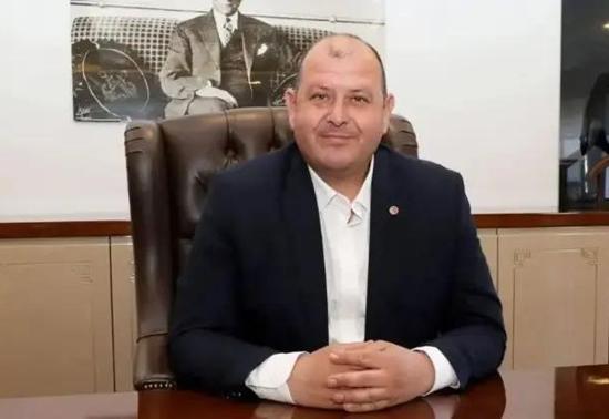 SON DAKİKA | Menderes Belediye Başkanı İlkay Çiçek tutuklandı